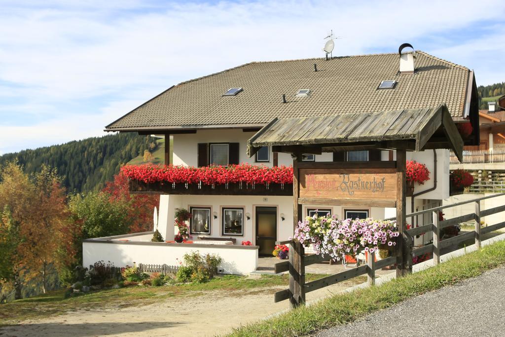 Pension Rastnerhof Luson Exteriör bild